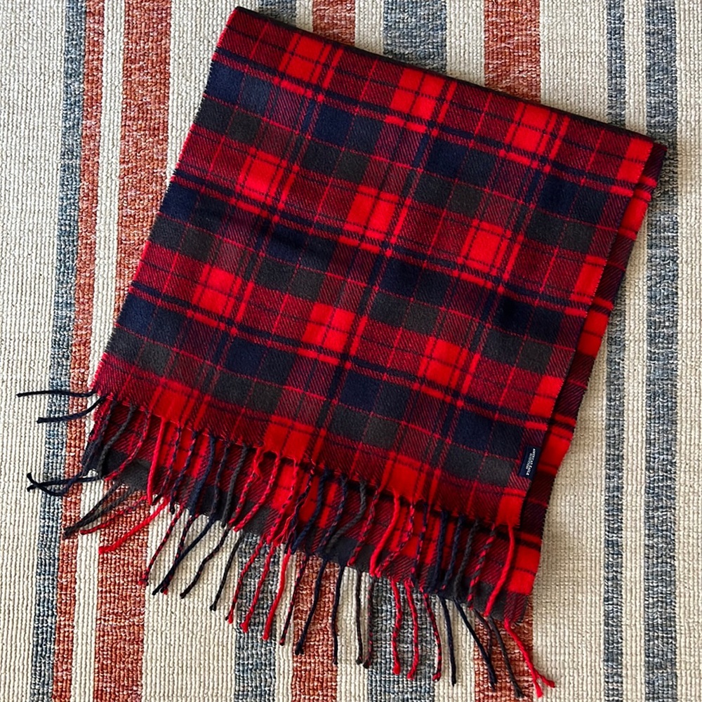 American Eagle Scarf